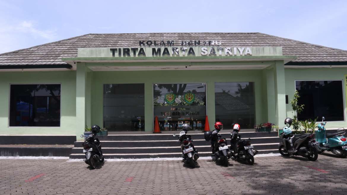 Kolam Renang Titra Marta Satriya